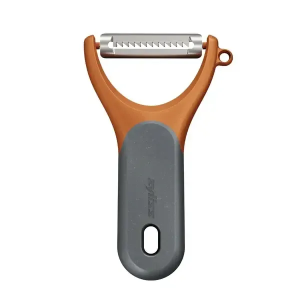 Julienne Peeler with Wheat Straw Handle