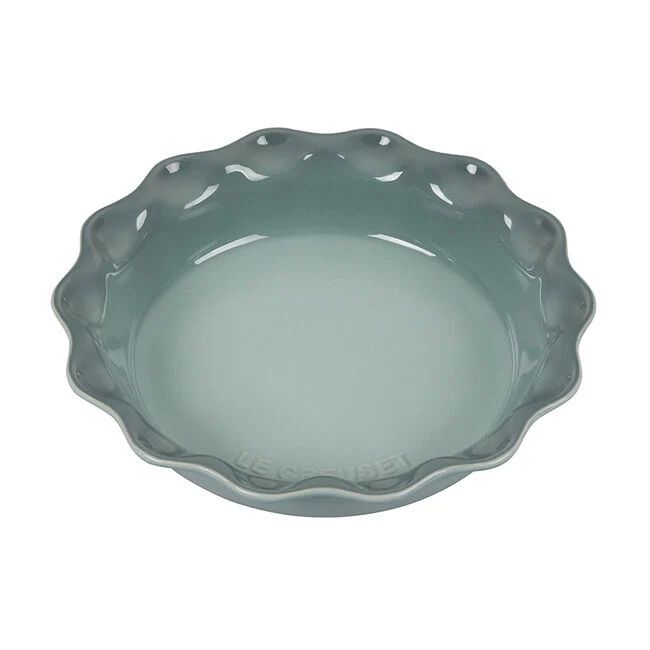 Le Creuset Fluted Sea Salt Pie Dish