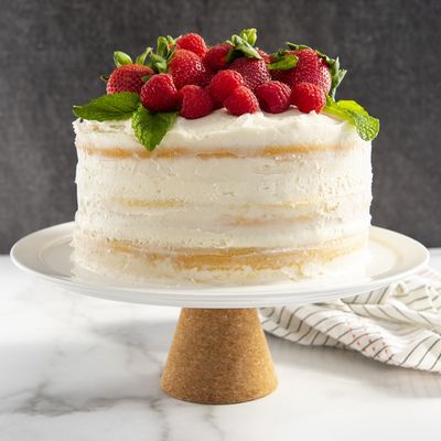 Nordic Ware 9" Prism Cake Pan