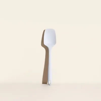 Studio White Spoonula