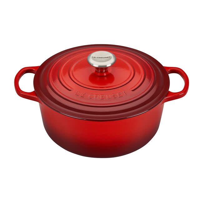 Le Creuset 5.5 quart Round Cherry Dutch Oven