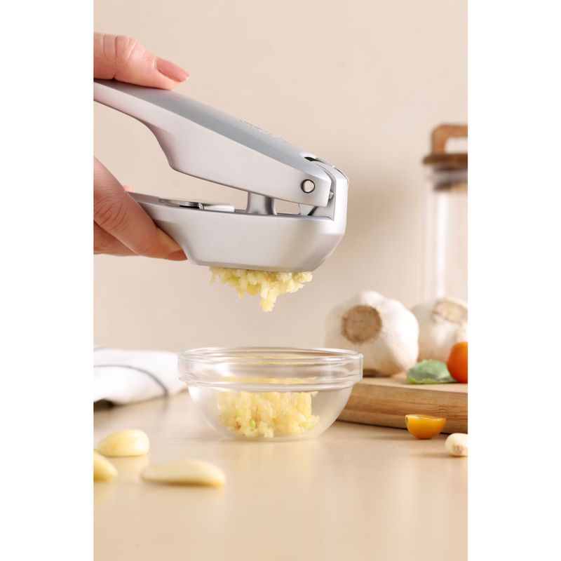 Susi 4 Garlic Press