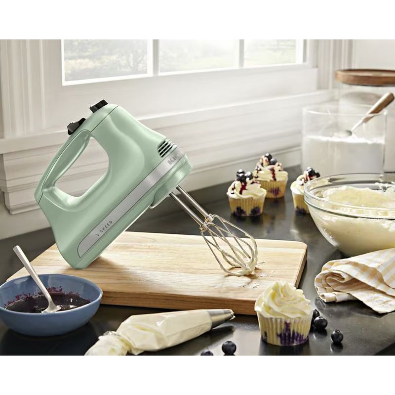 KitchenAid 5-speed Pistachio Hand Mixer