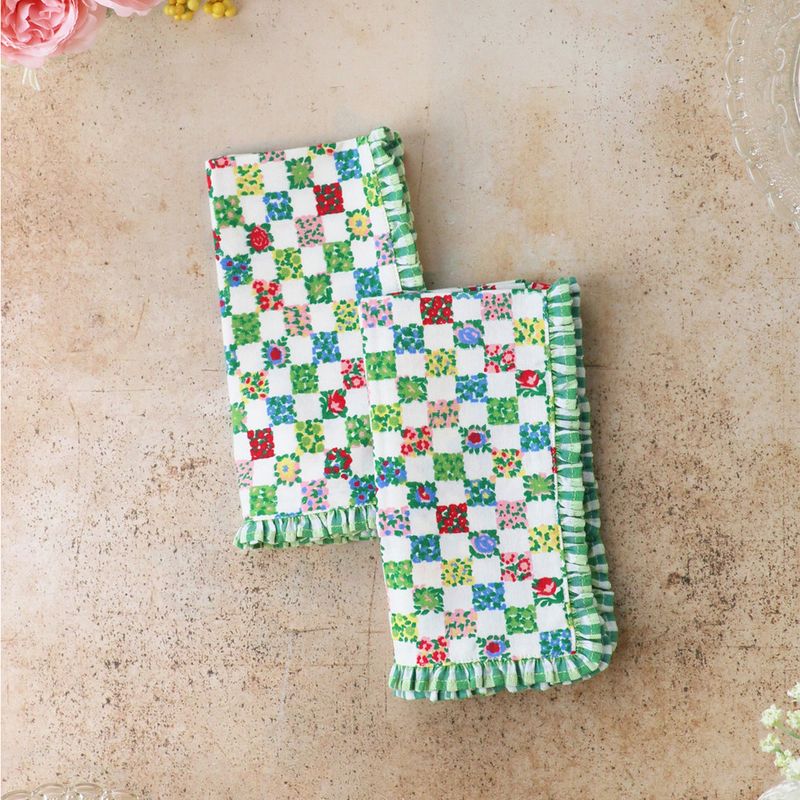 April Cornell Ruffle Napkins, set of 2