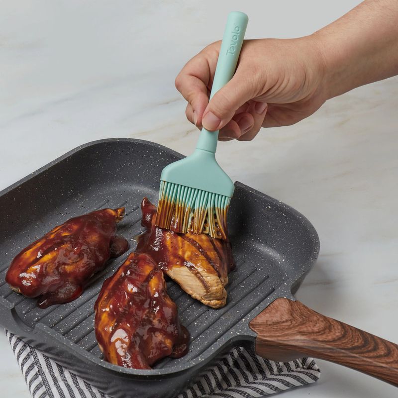 Tovolo Aqua Wide Silicone Basting Brush