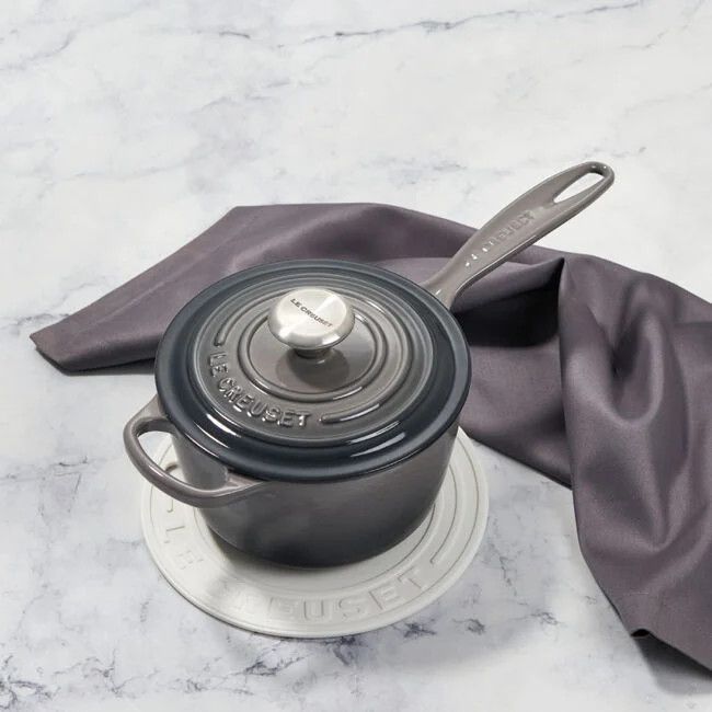 Le Creuset White Silicone Trivet