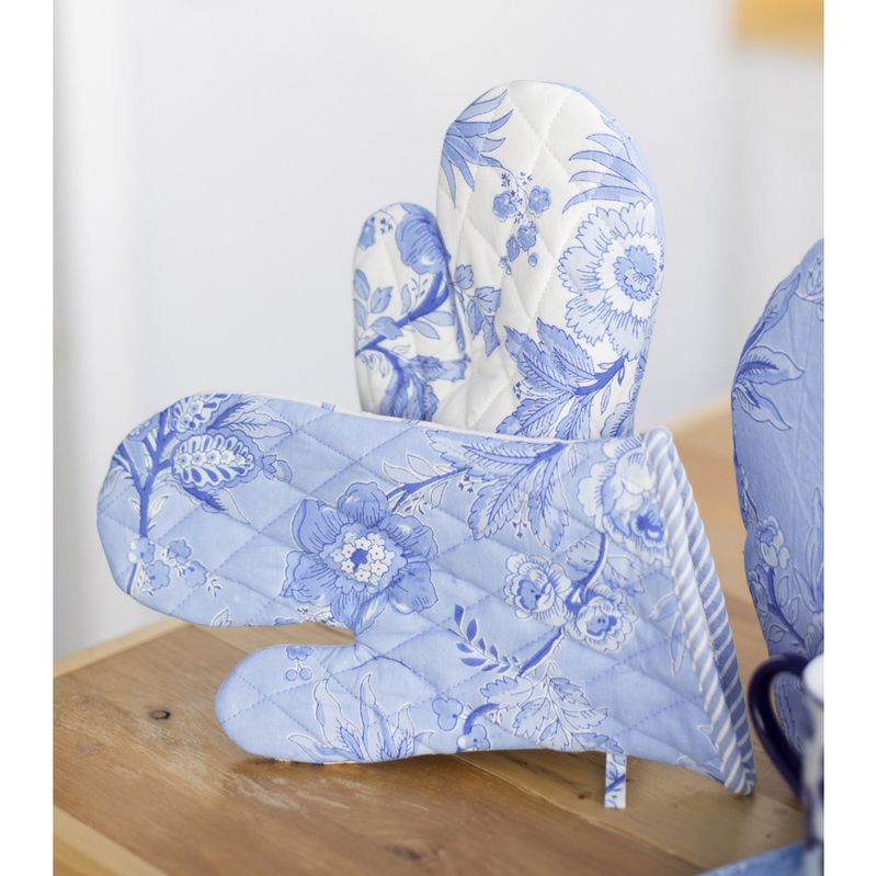 April Cornell Blue Skies Patchwork Oven Mitts, set of 2