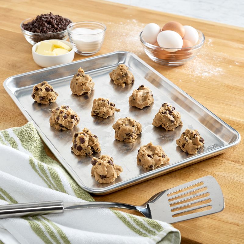 10x15" Chicago Metallic Recycled Alumnium Baking Sheet