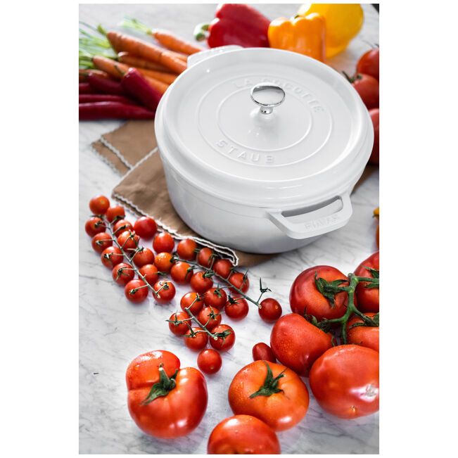 Staub 7 quart White Dutch Oven