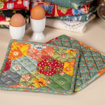 April Cornell County Fair Patchwork Potholders, set of 2
