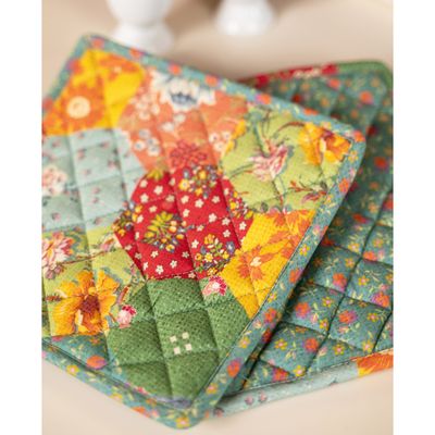 April Cornell County Fair Patchwork Potholders, set of 2