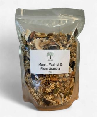 Maple, Walnut &amp; Plum Granola 700g