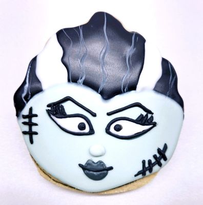 Bewitching Bride Vanilla Cookie
