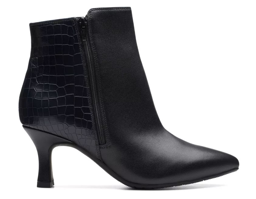 CLARKS KATALEYNA GLOW - BLACK LEATHER BOOT, Size: 7.5