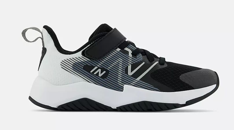 NEW BALANCE KIDS RUN V BUNGEE, Color: Black/White, Size: 1.5, Width: Wide/Xwide
