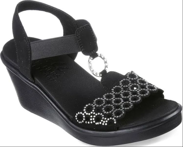 SKECHERS WOMEN'S RUMBLE ON-QUEEN B2, Color: Black/Silver, Size: 7