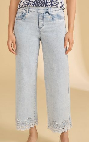 FDJ PULL-ON WIDE ANKLE DENIM, Color: LIGHT MEDIUM, Size: 6