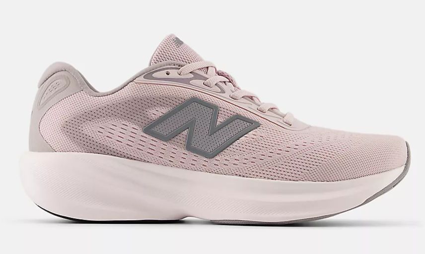 NEW BALANCE WOMEN'S Fresh Foam 680v9, Colour: PINK/GREY, Size: 6