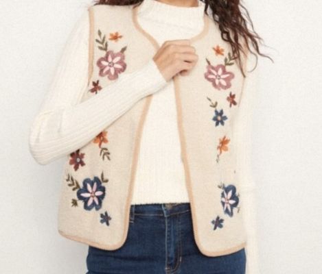 CHARLIE B - SHERPA REVERSIBLE VEST WITH EMBROIDERY, Color: CELEBRATION, Size: S