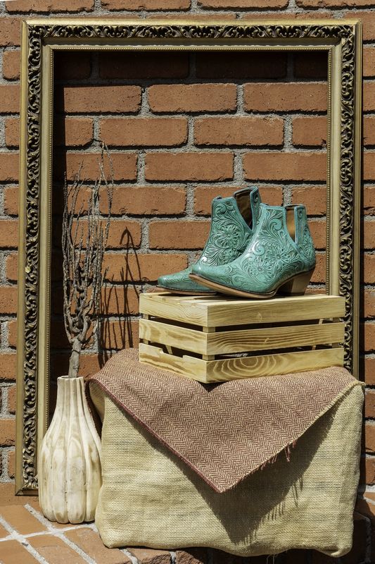 High Mesa Myra Boots In Turquoise