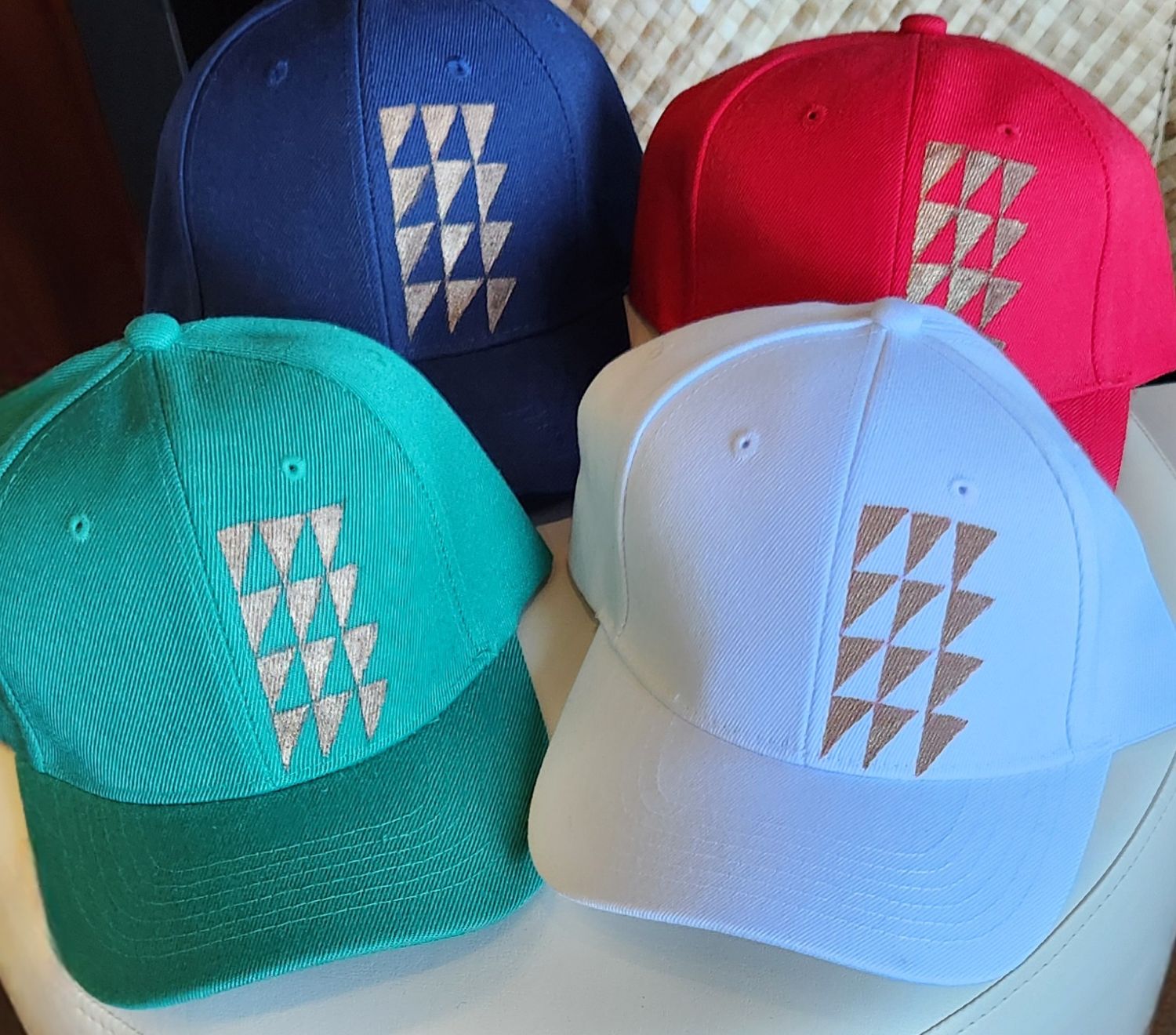 Hat with print