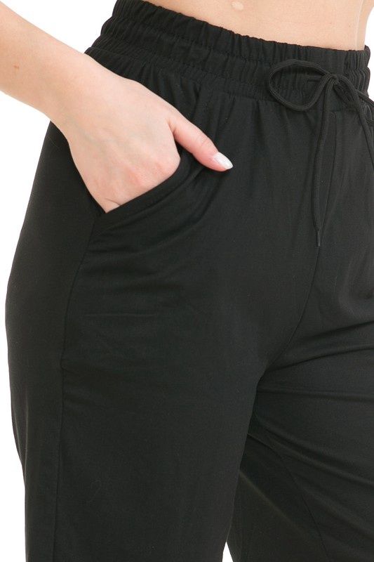 Leggings Depot Jogger Shorts