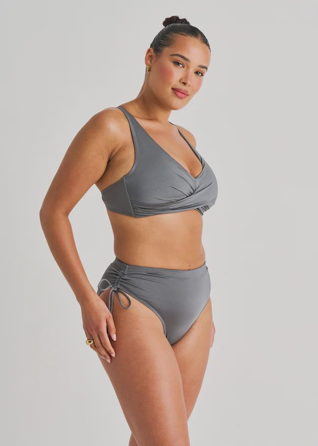 Everyday Sunday-Wrap D-Cup Crop Top