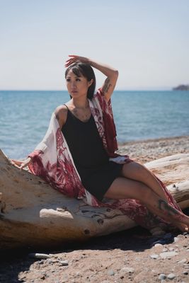 Women's Scarlet Long White and Red Leaf Print