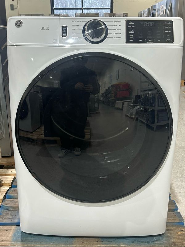 GE 7.8 cu. ft. Smart Front Load Electric Dryer in White with Sanitize Cycle, ENERGY STAR