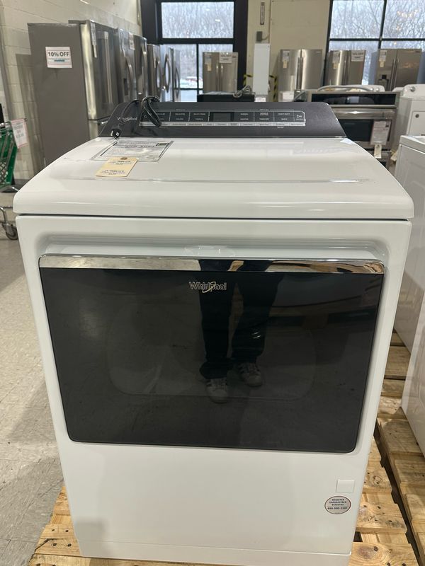 Whirlpool - 7.4 Cu. Ft. Gas Dryer w/ Steam & Advanced Moisture Sensing - White, Retails for $1399, Now $699