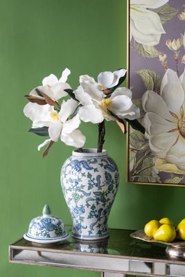 D10x20.1 Decorative Porcelain Ginger Jar with Cherry Blossom Patterns