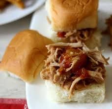 25 Pulled Pork Sliders