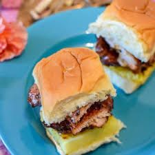 25 Chicken Breast Sliders