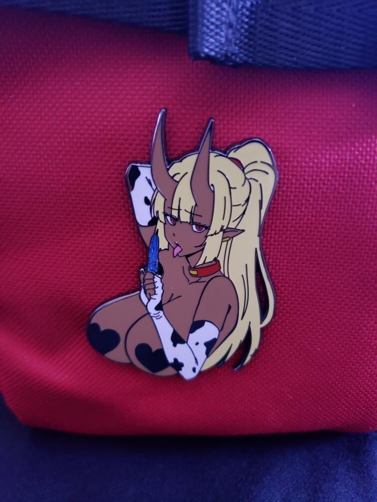 Momo Enamel Pin