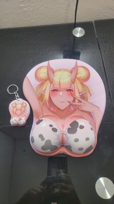 Momo Mouse Pad/Keychain