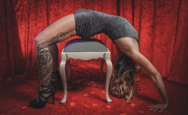 Wandbild "Brückenbau"