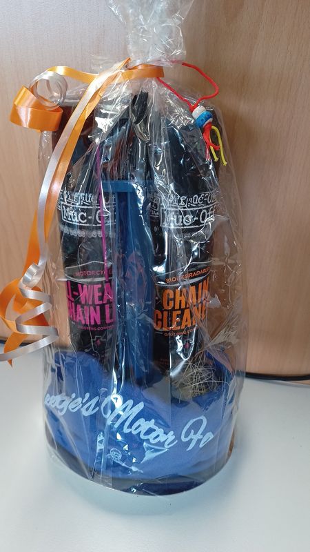 Kadoset Kettingrenigiger met borstel