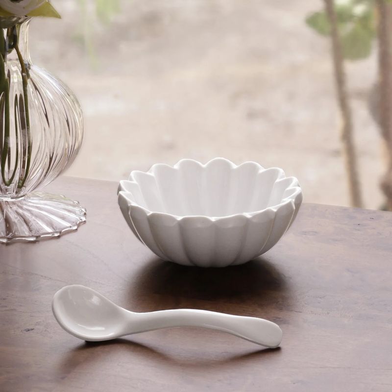 VIDA VIENNA WHT MINI BOWL W/SPOON  - Juliana Registry