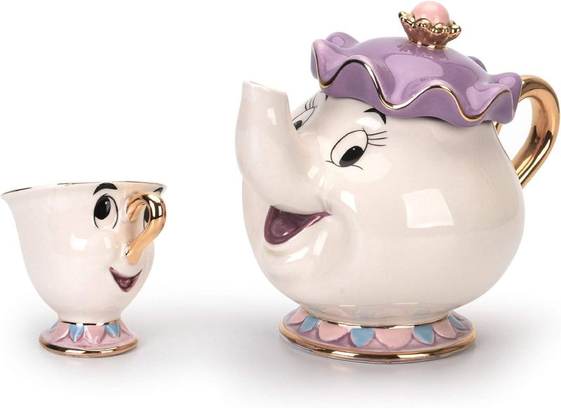 Mrs Potts W/ 1 Chip Teacup