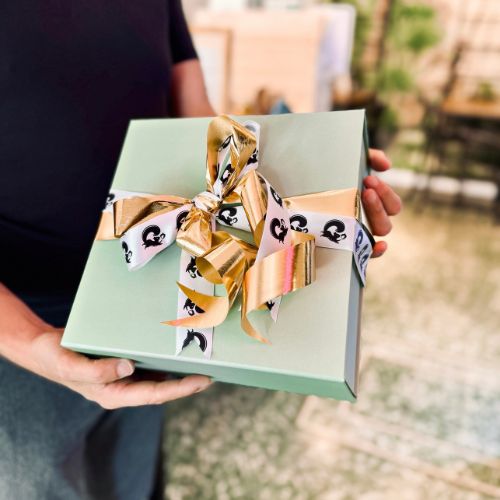 Empty Gift Box Medium (green)