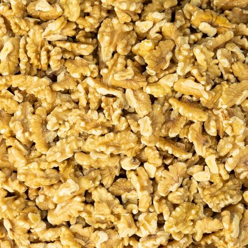 Walnut Pieces (Raw)