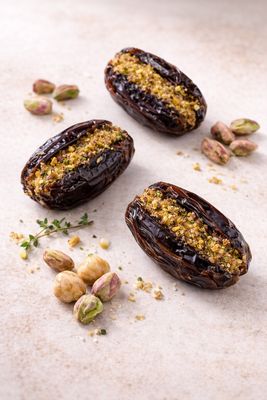 Stuffed Date With Pistachio