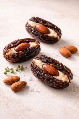 Stuffed Date with Almond