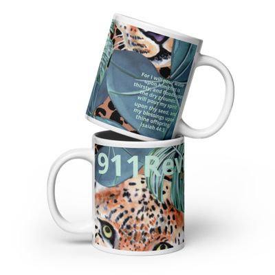 White glossy mug