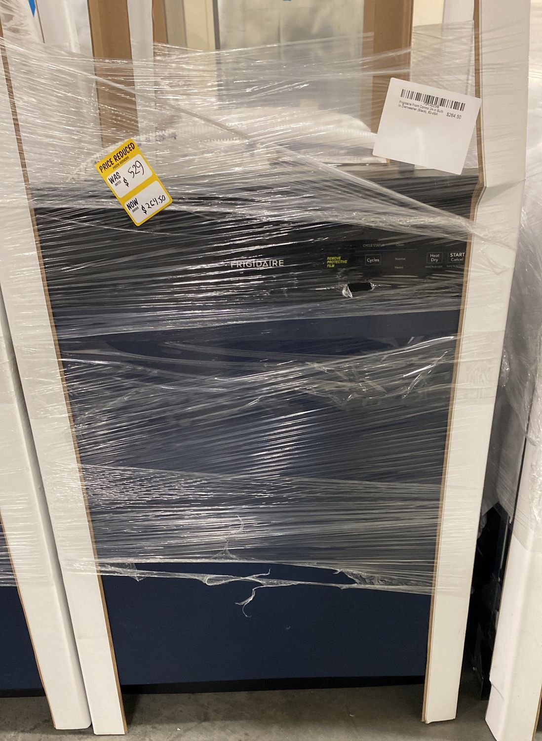 Frigidaire Front Control 24-in Built-In Dishwasher (Black), 62-dBA