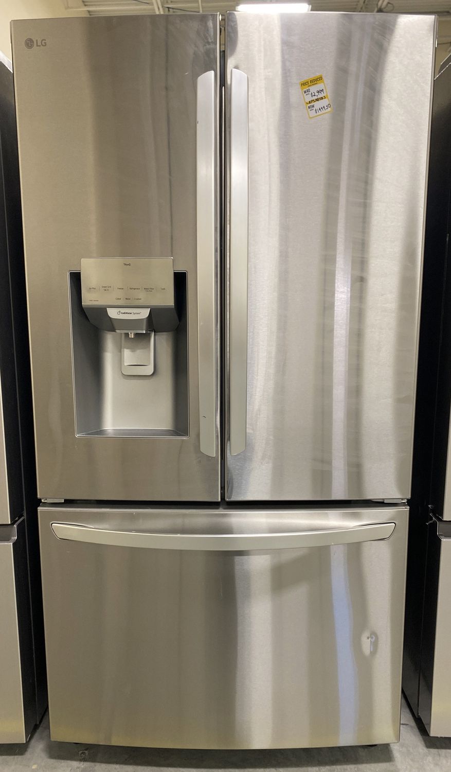 LG 27.7-cu ft Smart French Door Refrigerator with Ice Maker (Fingerprint Resistant) ENERGY STAR