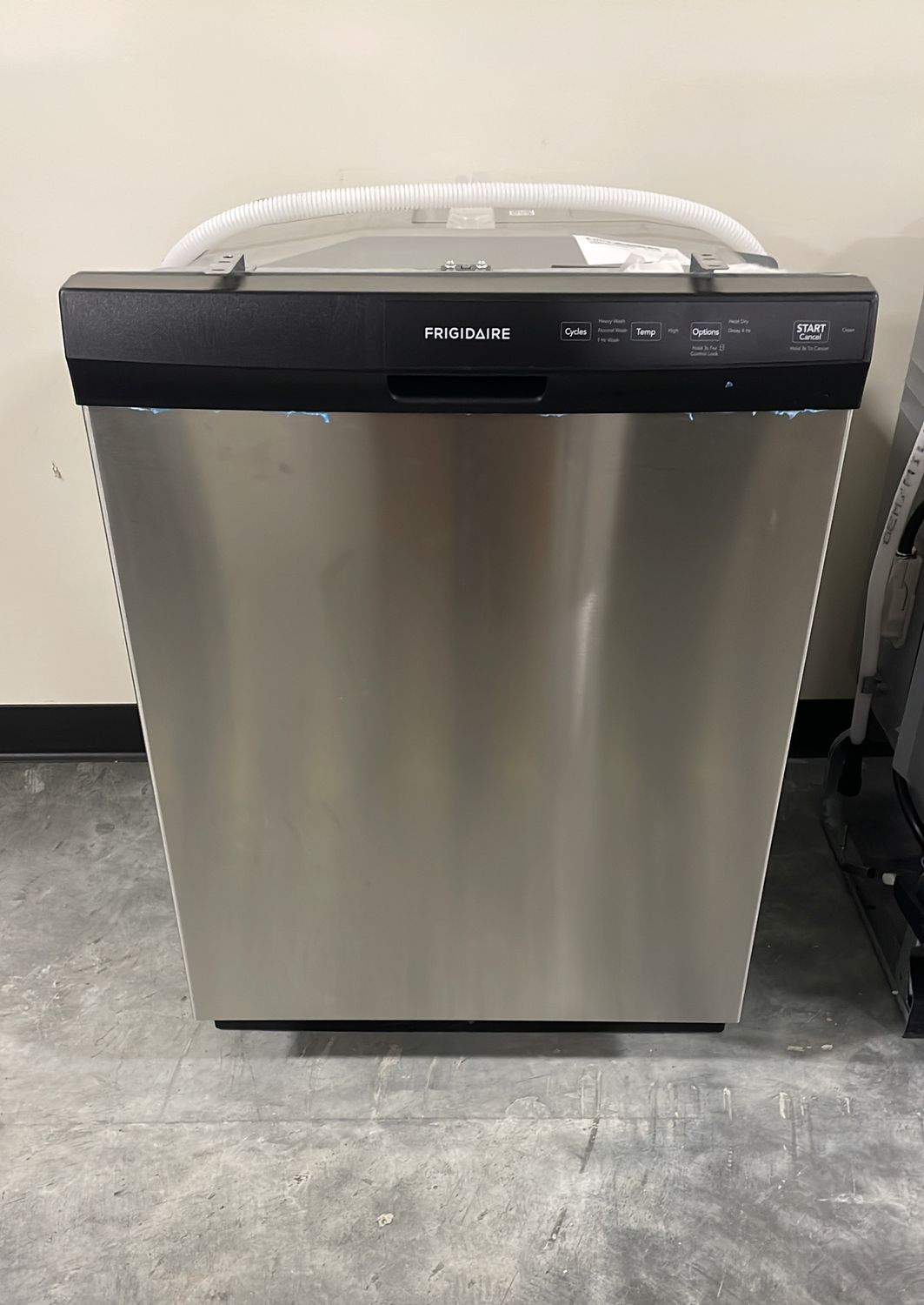 Frigidaire Front Control 24-in Built-In Dishwasher (Stainless Steel) ENERGY STAR, 55-dBA