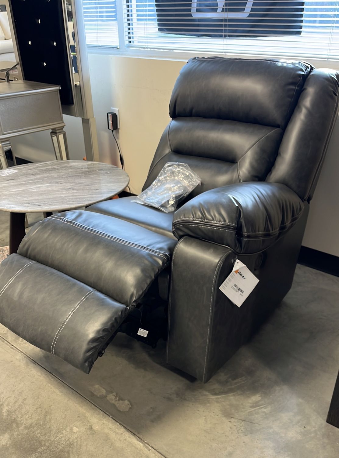 51103 COAHOMA - RAF ZERO WALL POWER RECLINER