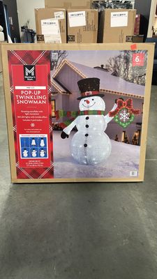 Member's Mark 6' Pre-Lit Pop-up Twinkling Snowman