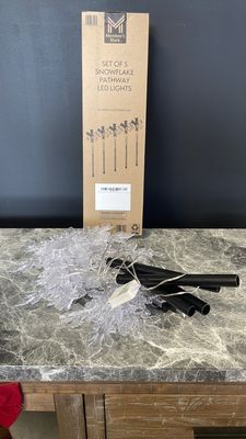 Member's Mark 5ct Snowflake Pathway LED Lights